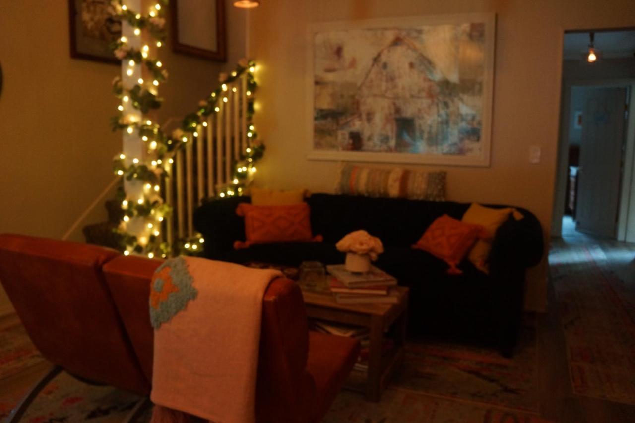The Frogtown Inn Canadensis エクステリア 写真