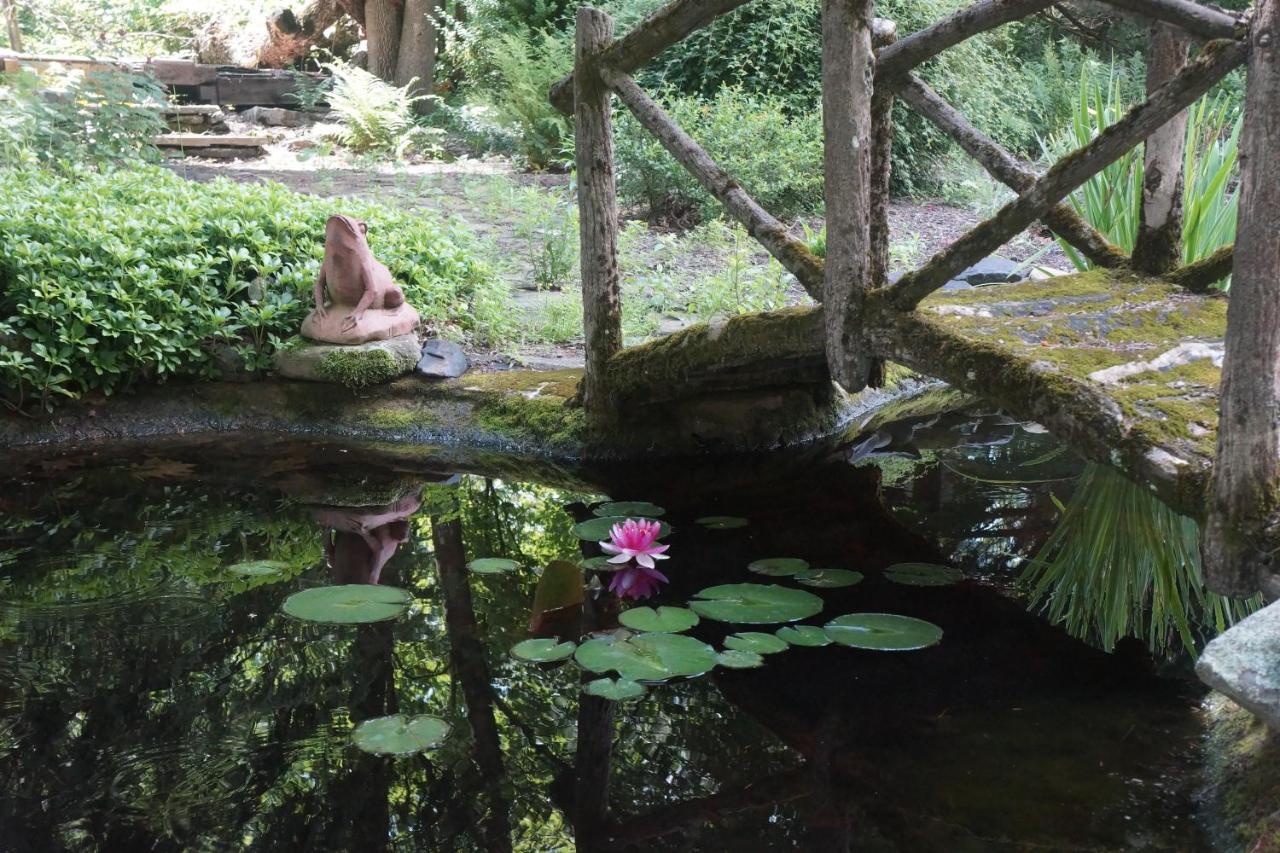 The Frogtown Inn Canadensis エクステリア 写真